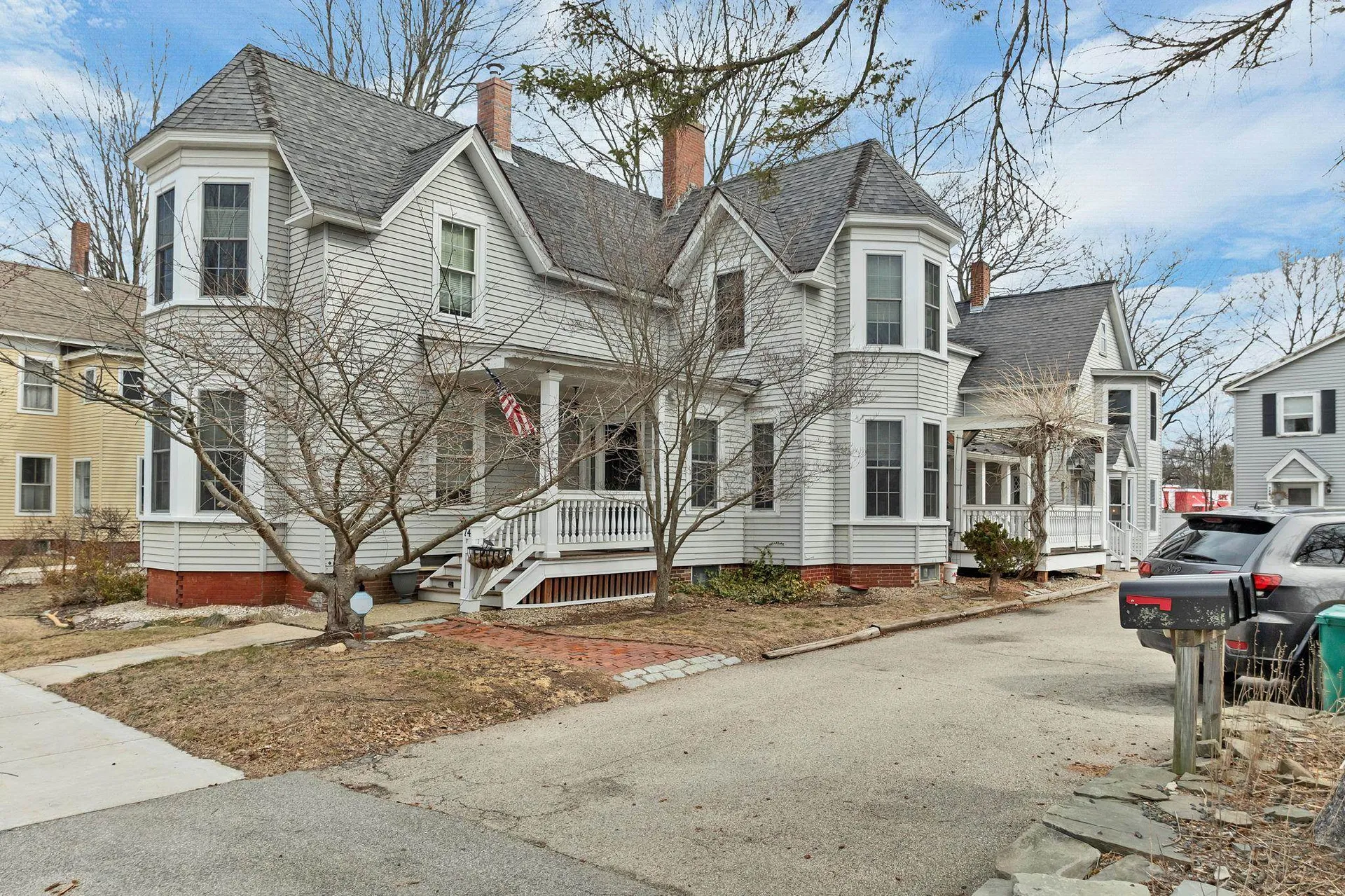 74 Charles Street Rochester NH 03867