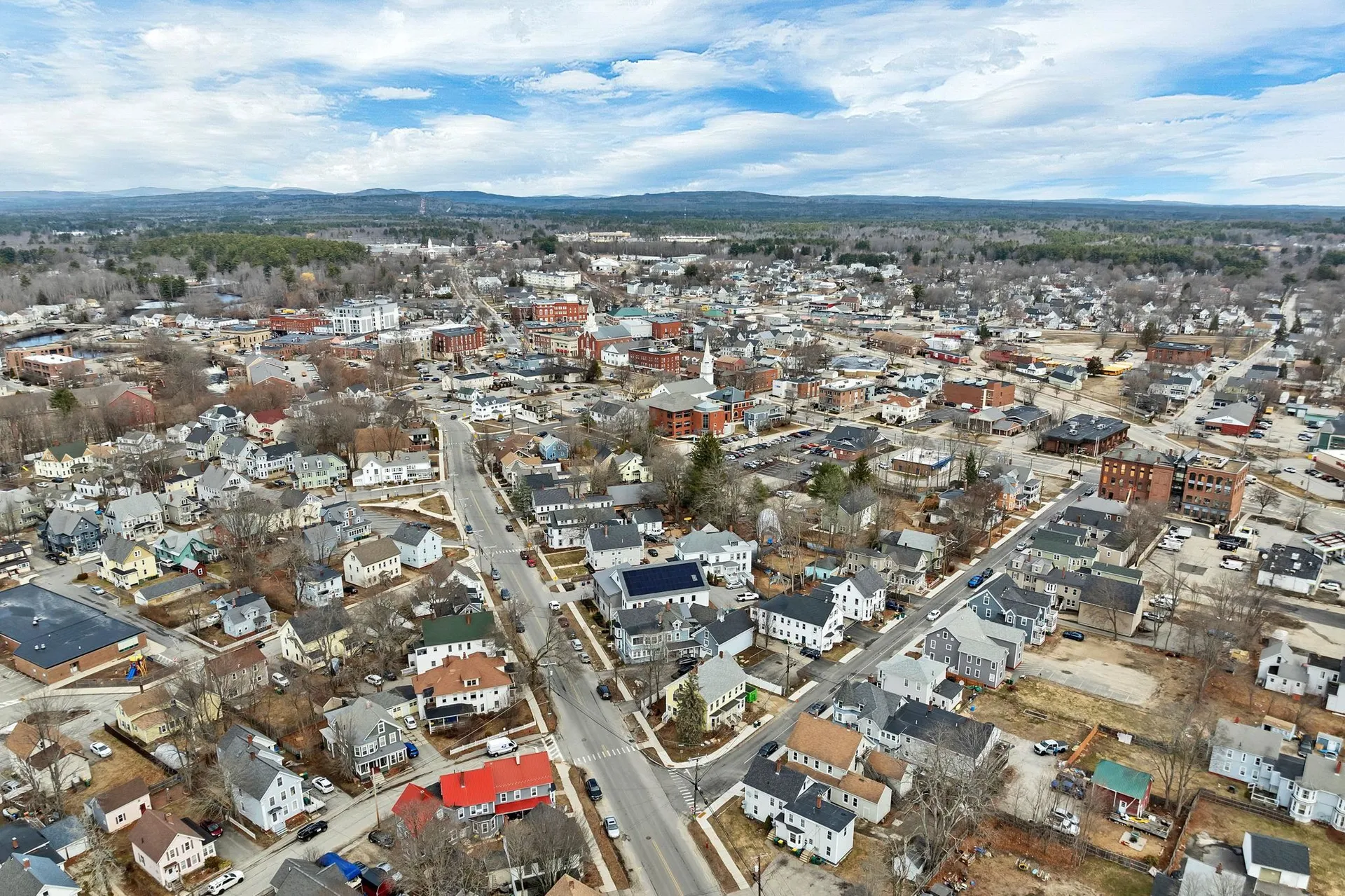 74 Charles Street Rochester NH 03867