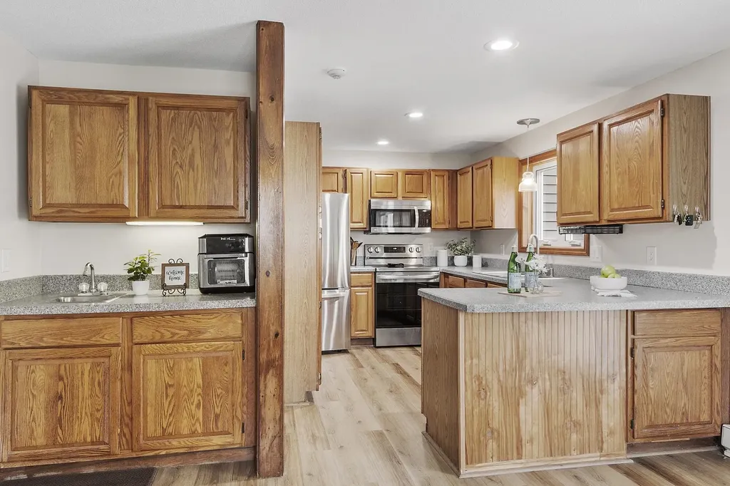 60 Weirs Road Gilford NH 03249