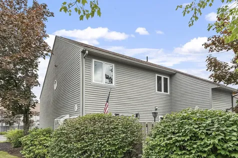 60 Weirs Road Gilford NH 03249