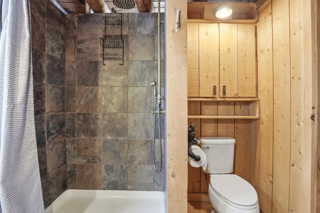 344 Perch Pond Road Campton NH 03223