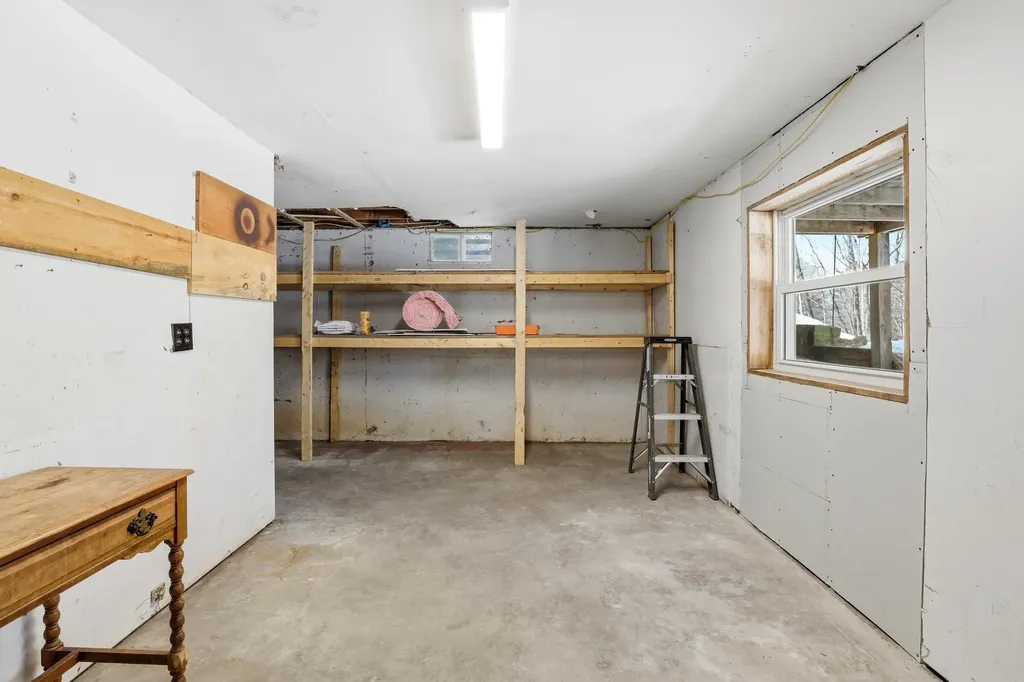 344 Perch Pond Road Campton NH 03223