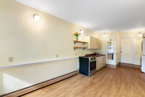 219 High Street Brattleboro VT 05301