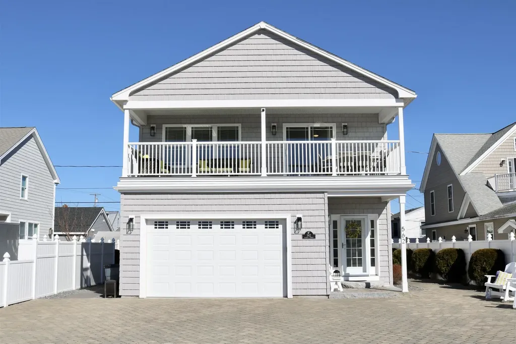 562 Nashua Street Seabrook NH 03874