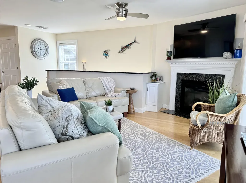 562 Nashua Street Seabrook NH 03874