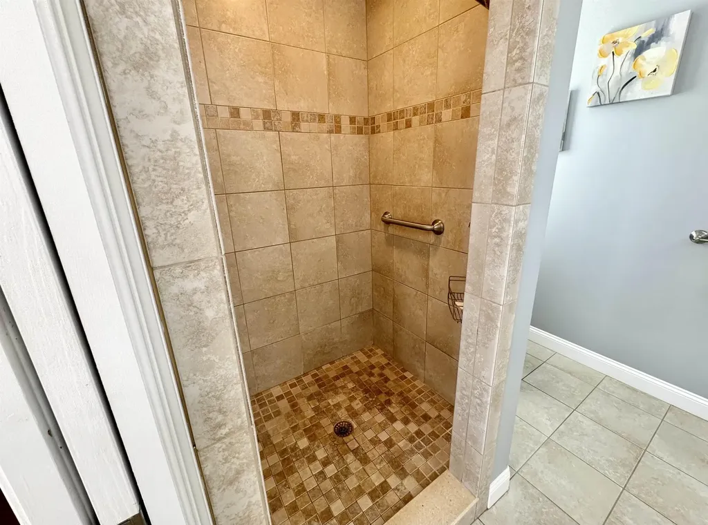 562 Nashua Street Seabrook NH 03874