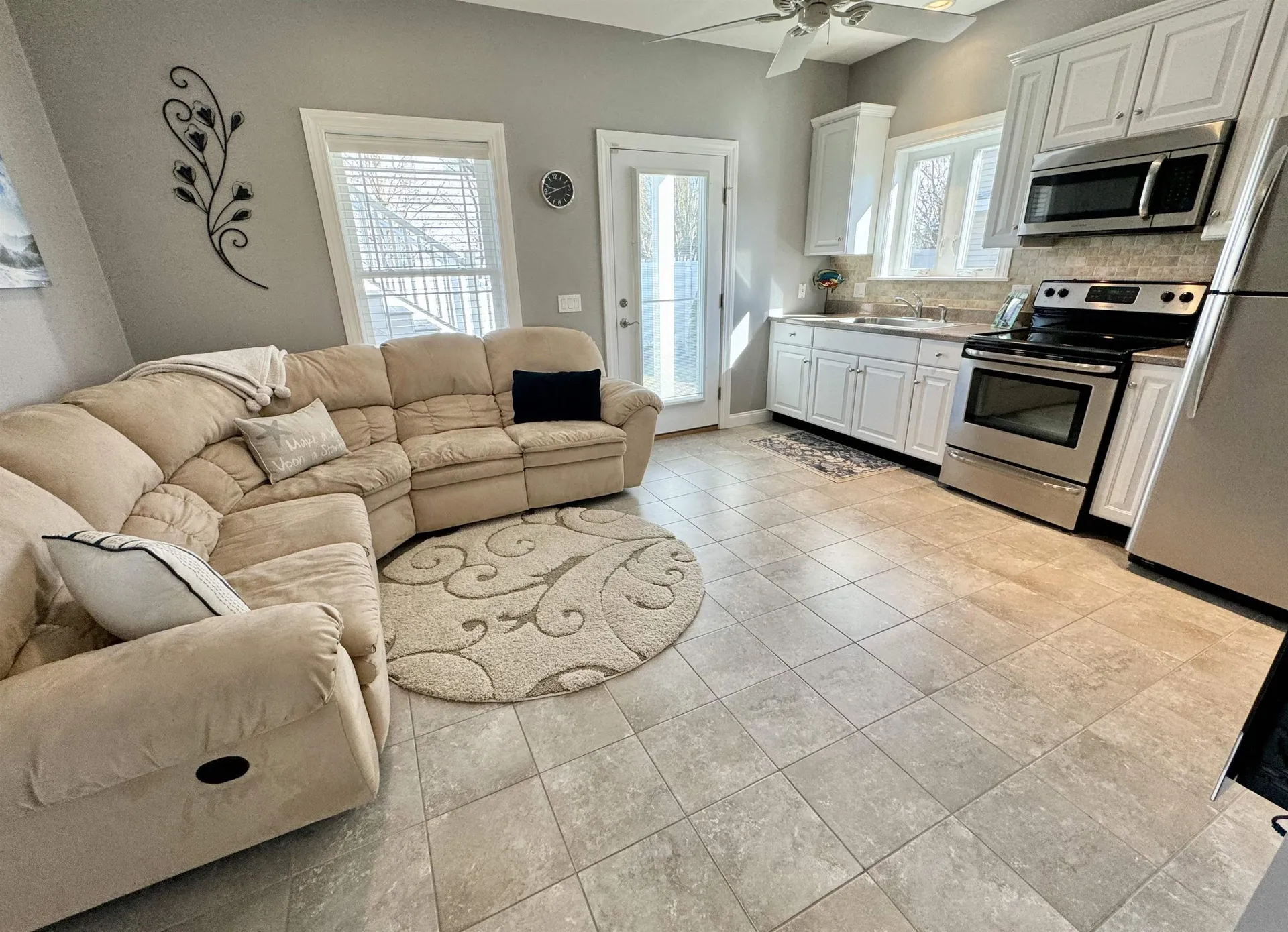 562 Nashua Street Seabrook NH 03874