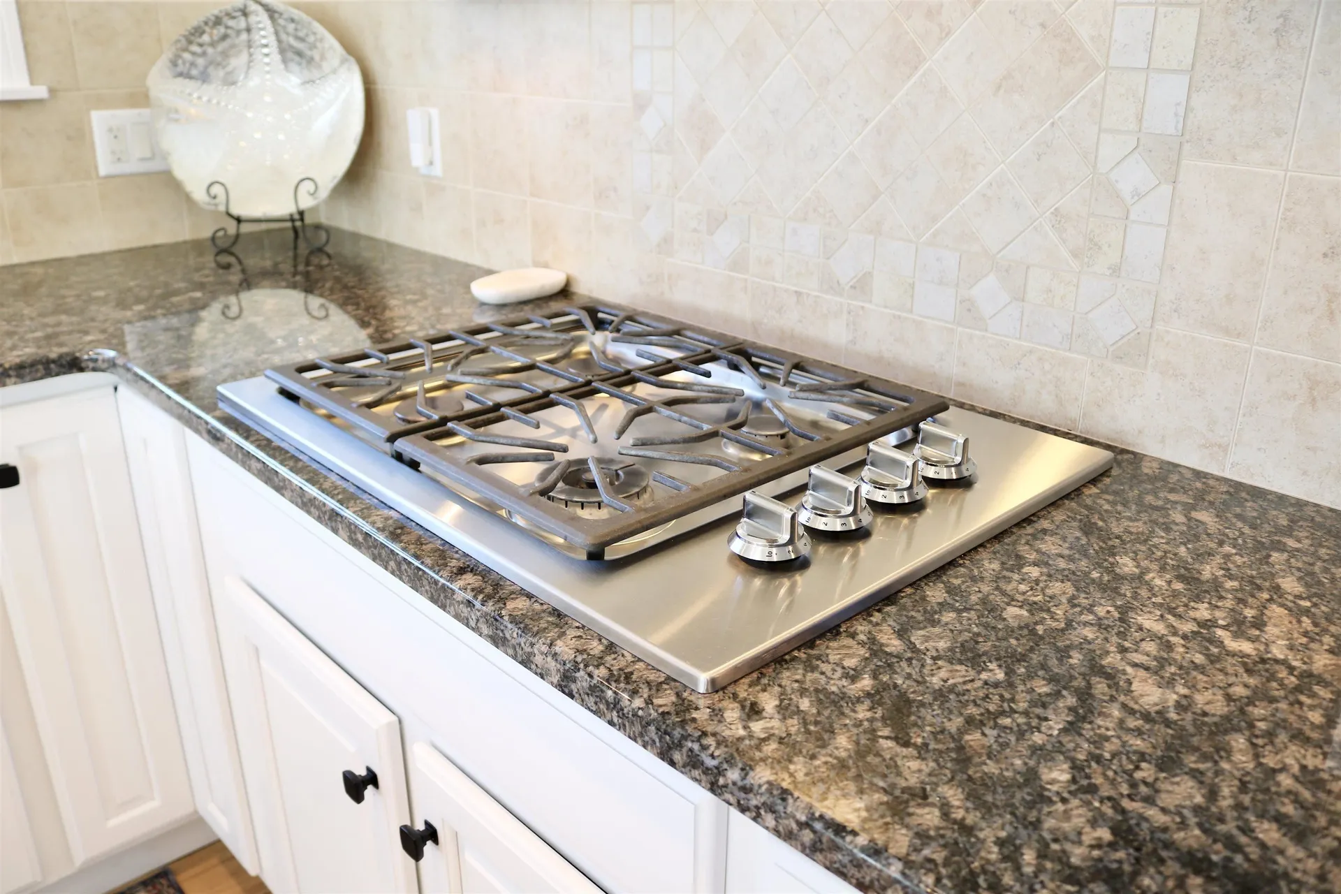 562 Nashua Street Seabrook NH 03874