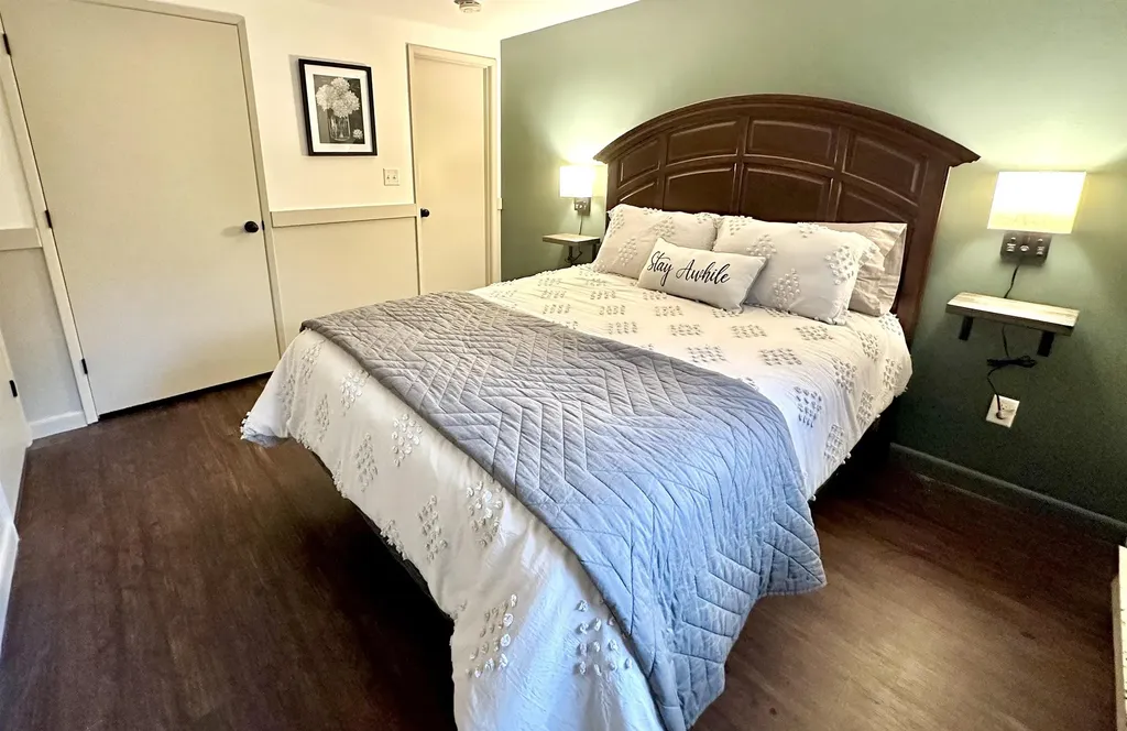 22 Orris Road Thornton NH 03285