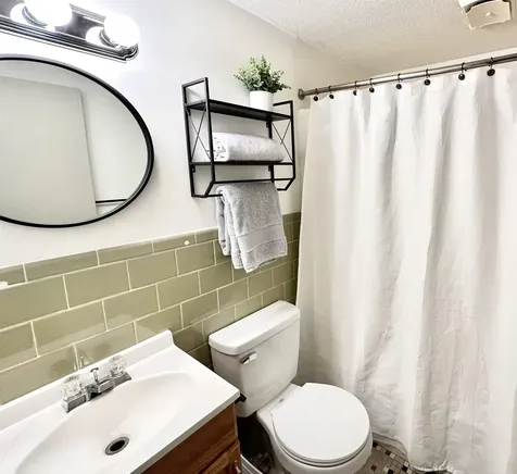 22 Orris Road Thornton NH 03285