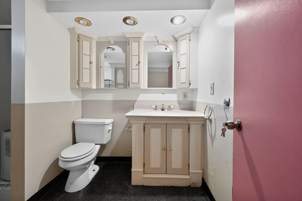 31 Bible Hill Road Bennington NH 03442