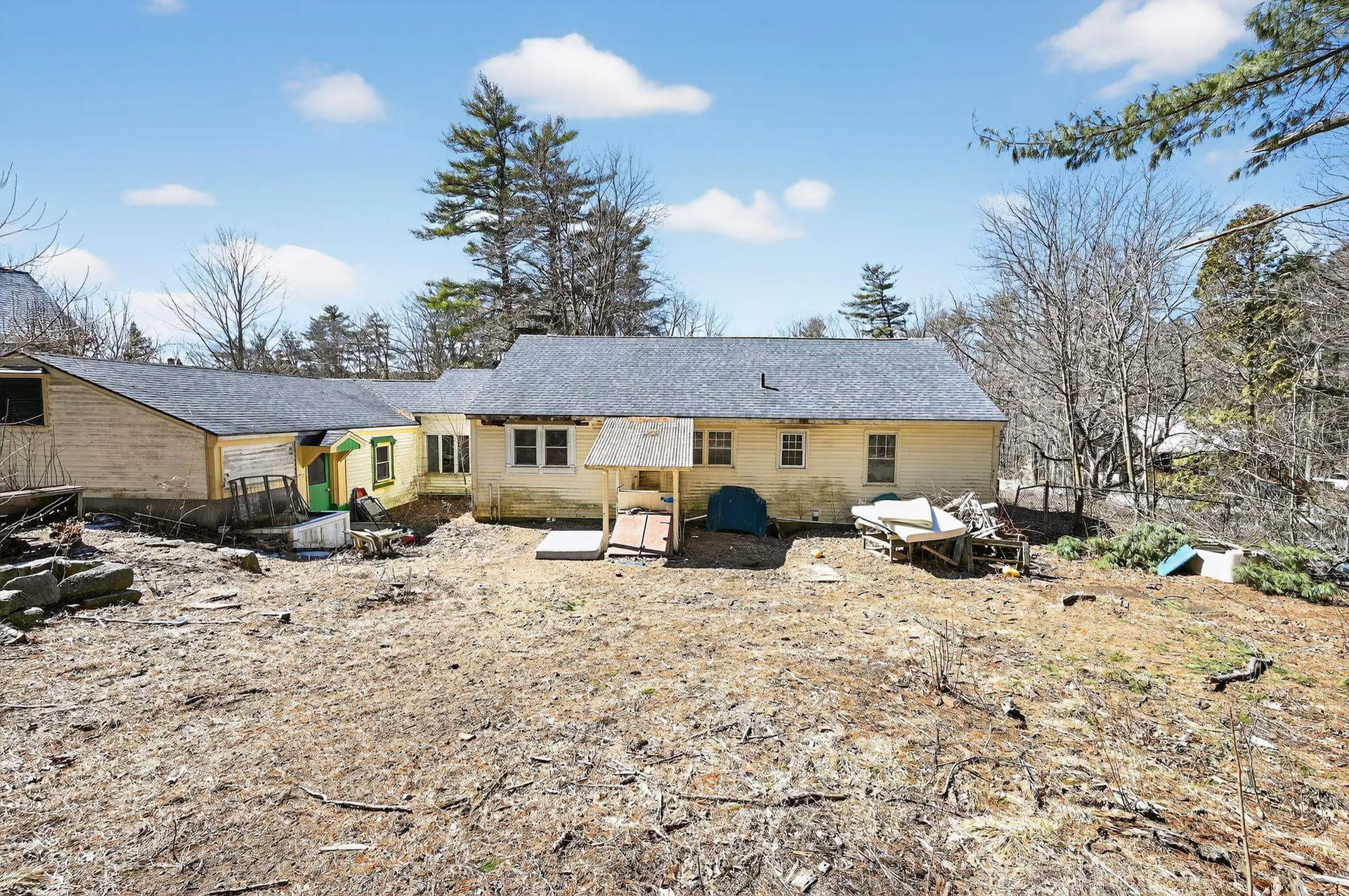 31 Bible Hill Road Bennington NH 03442