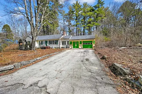 31 Bible Hill Road Bennington NH 03442