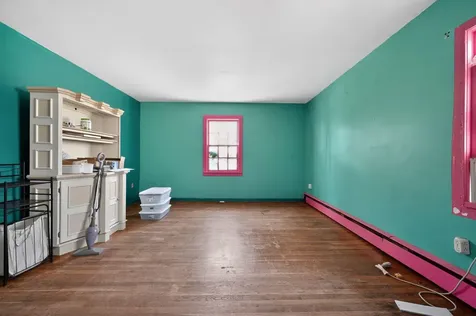 31 Bible Hill Road Bennington NH 03442