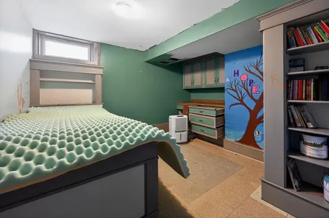 31 Bible Hill Road Bennington NH 03442