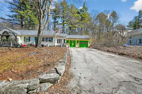 31 Bible Hill Road Bennington NH 03442