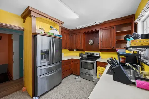 31 Bible Hill Road Bennington NH 03442