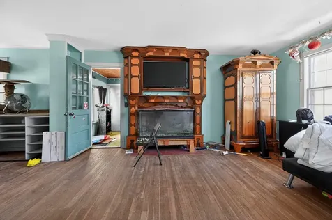 31 Bible Hill Road Bennington NH 03442