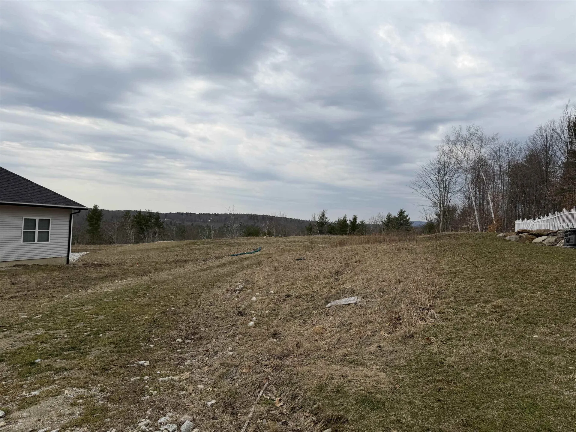 28 Eisenhower Drive Rochester NH 03867