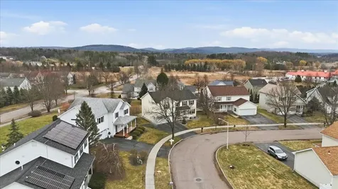 11 Floral Street South Burlington VT 05403