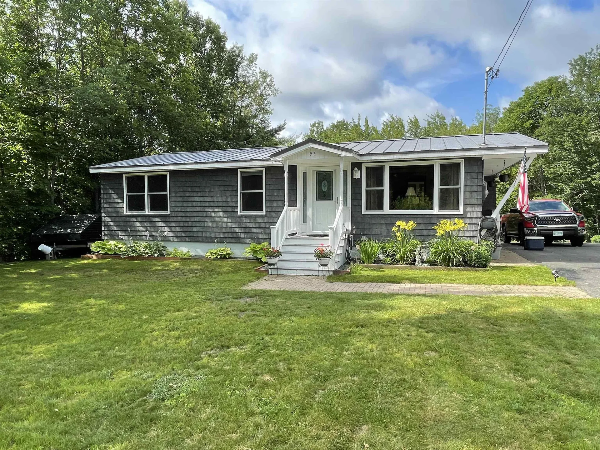 57 Jimtown Road Gorham NH 03581