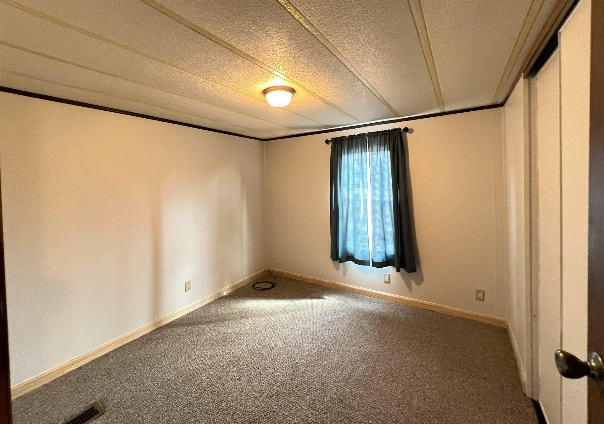 47 Fogg Road Epping NH 03042