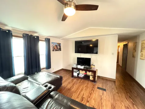 47 Fogg Road Epping NH 03042