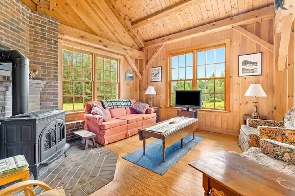 65 Bentley Lane Jericho VT 05465