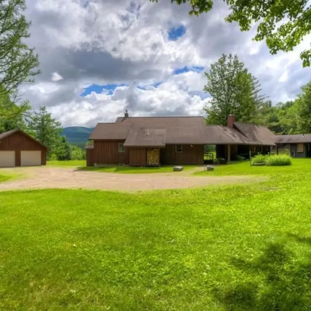 65 Bentley Lane Jericho VT 05465