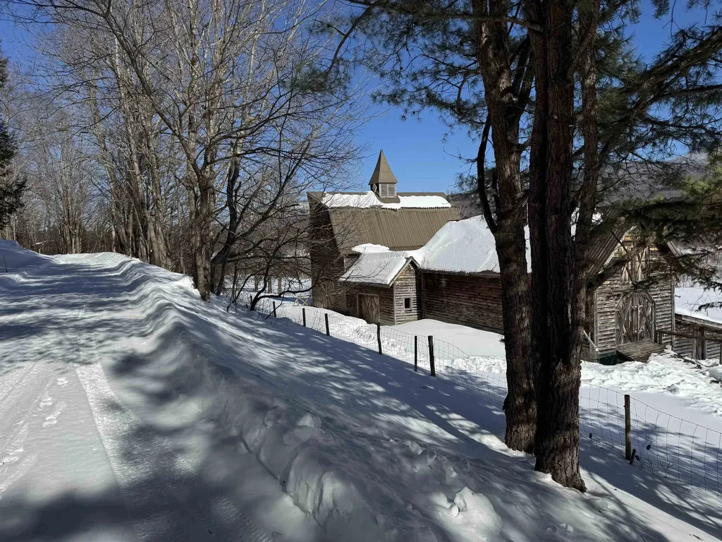 65 Bentley Lane Jericho VT 05465