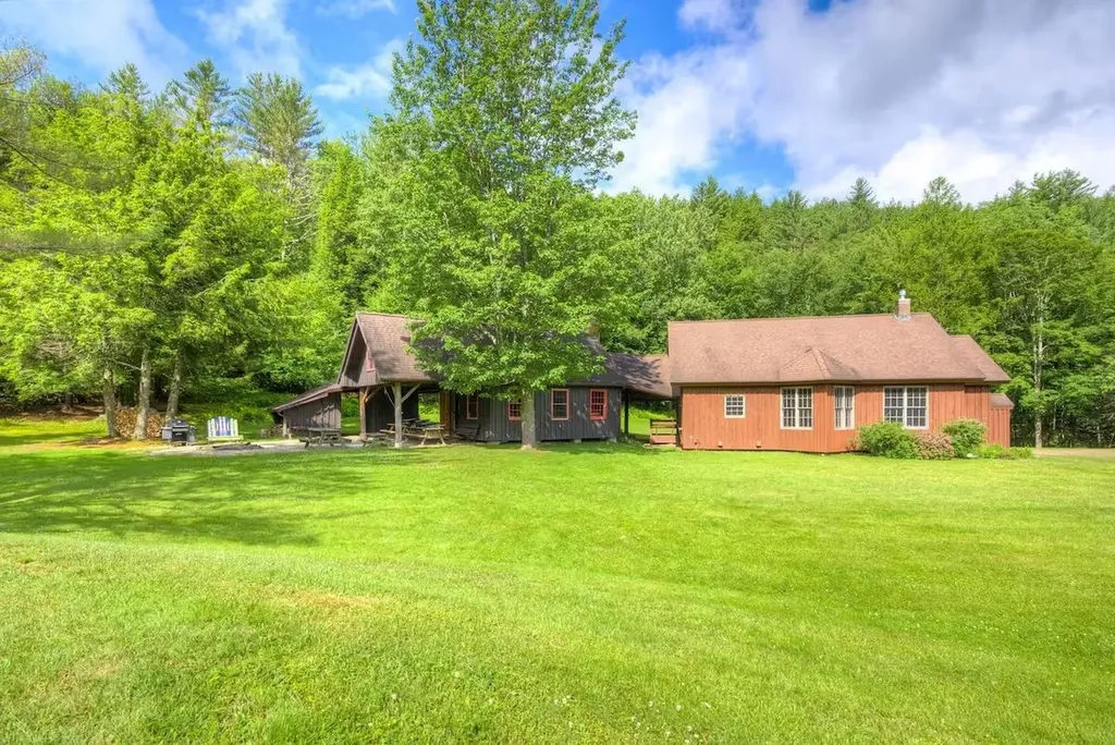 65 Bentley Lane Jericho VT 05465
