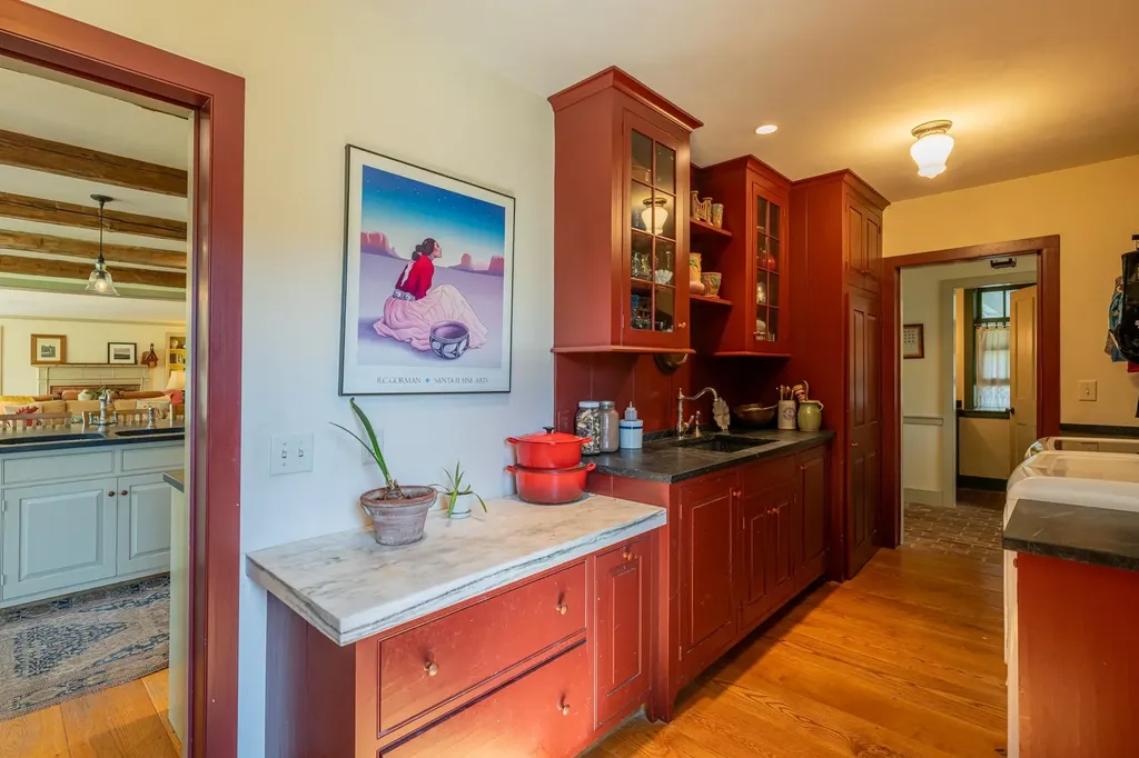 68 Green Peak Orchard S. Dorset VT 05253