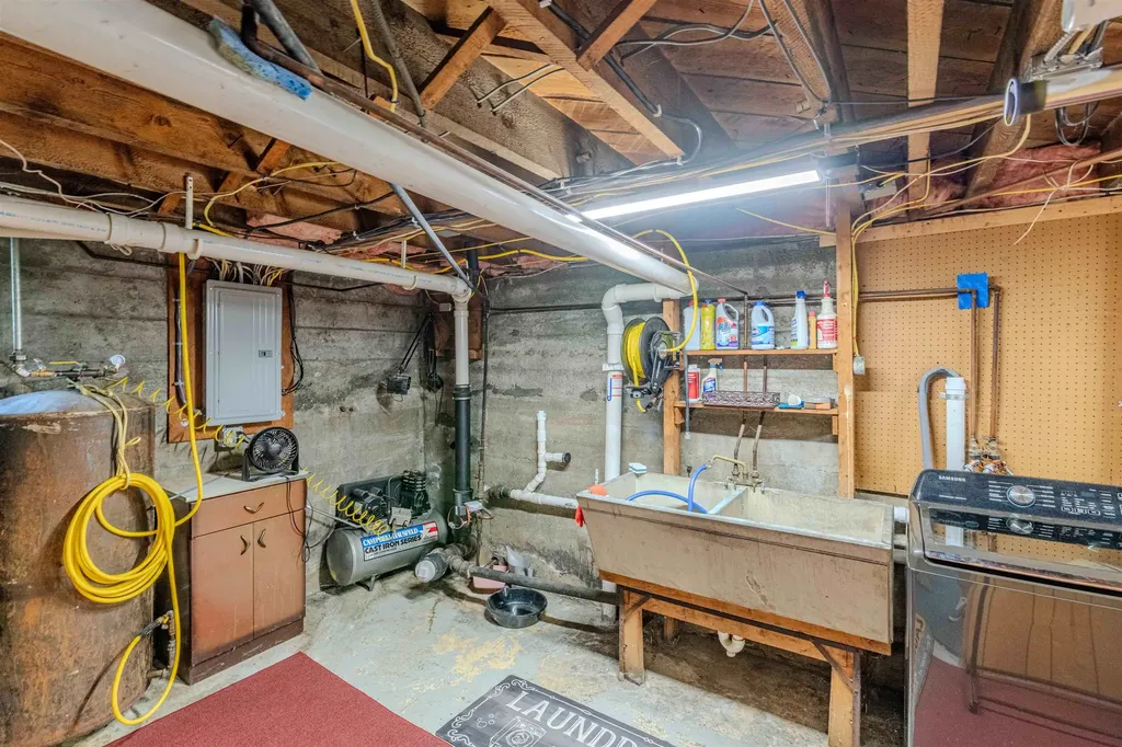 75 Woolson Road Lisbon NH 03585