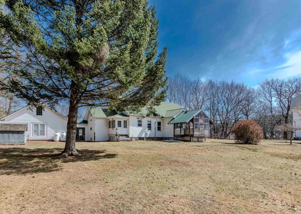 75 Woolson Road Lisbon NH 03585