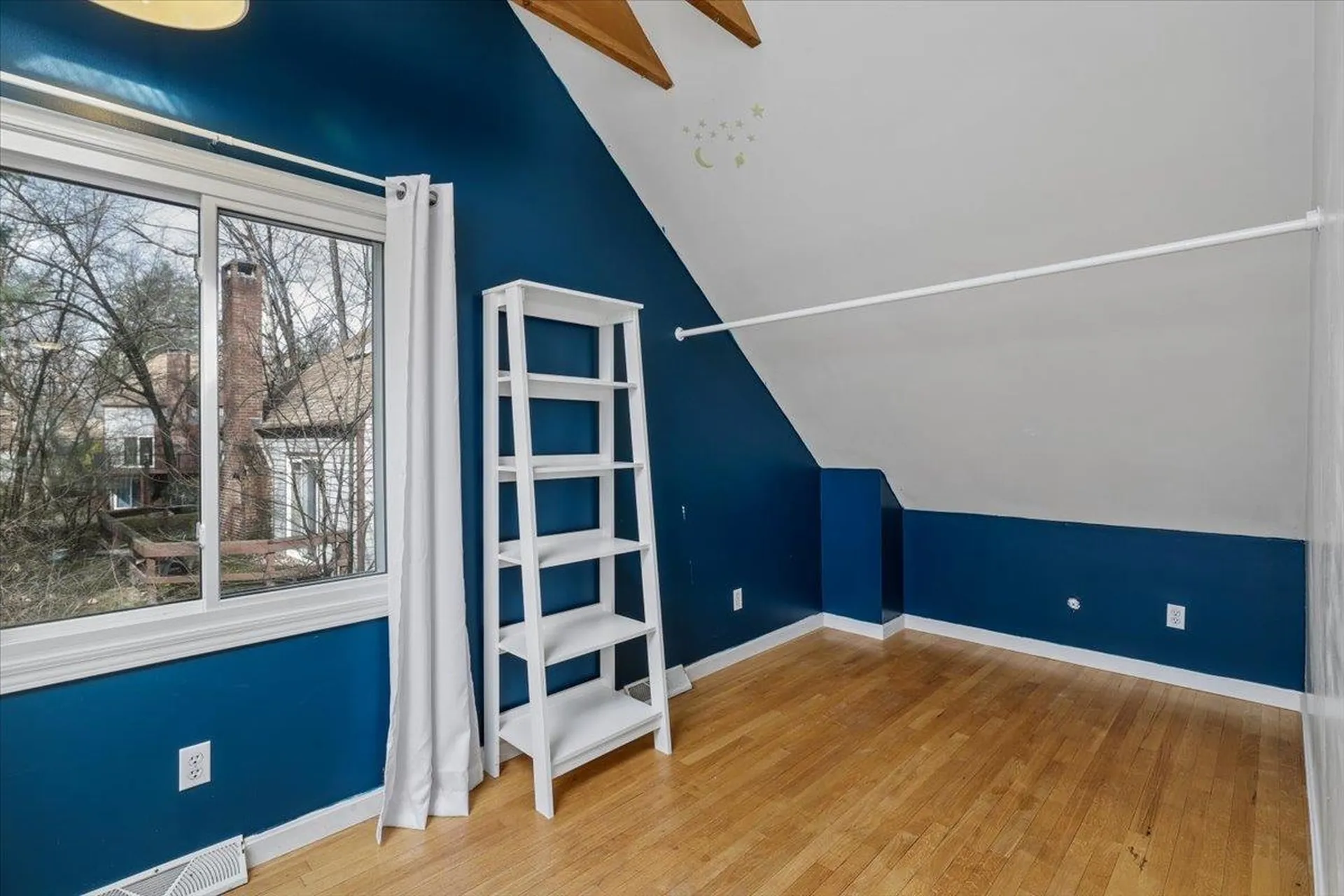 6 Duckford Circle Nashua NH 03063