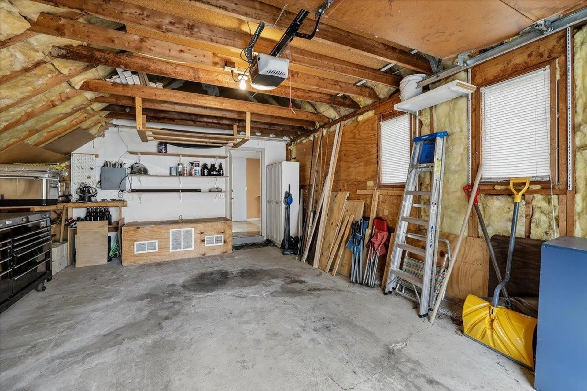 6 Duckford Circle Nashua NH 03063