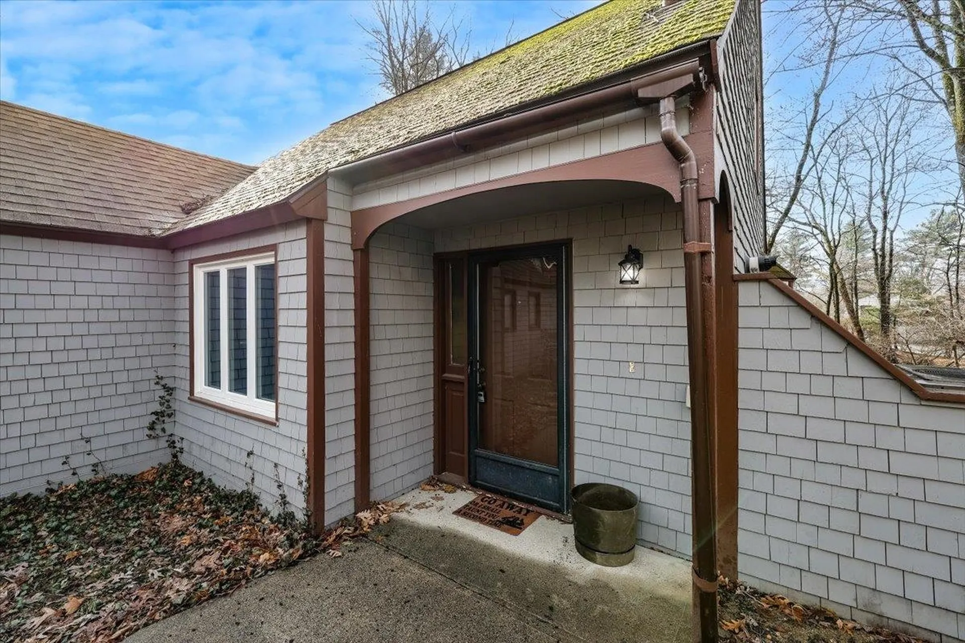 6 Duckford Circle Nashua NH 03063
