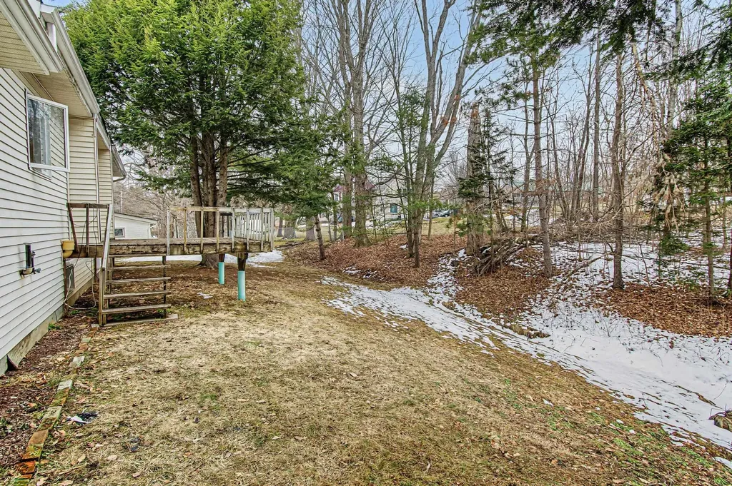 13 Cardinal Circle Barre Town VT 05641