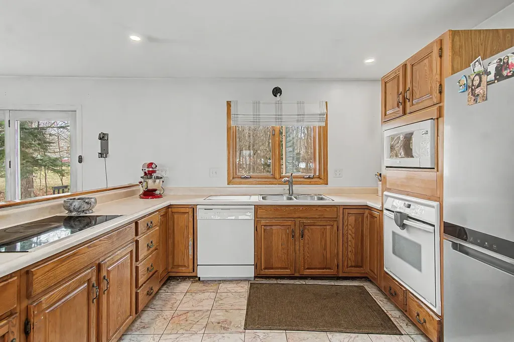 13 Cardinal Circle Barre Town VT 05641