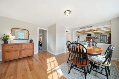 131 North Road East Kingston NH 03287