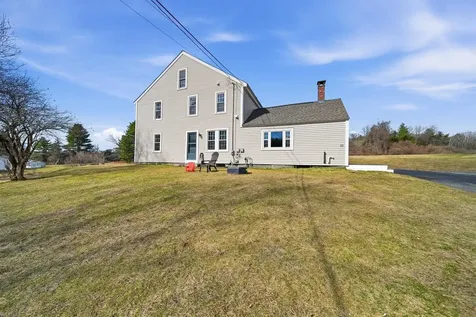131 North Road East Kingston NH 03287