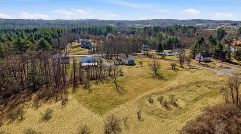 131 North Road East Kingston NH 03287