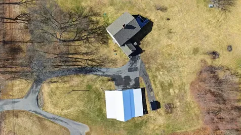 131 North Road East Kingston NH 03287