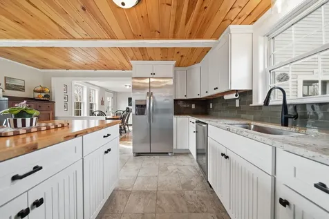 131 North Road East Kingston NH 03287