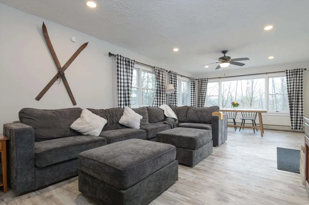 4 Twine Hill Road Ludlow VT 05149