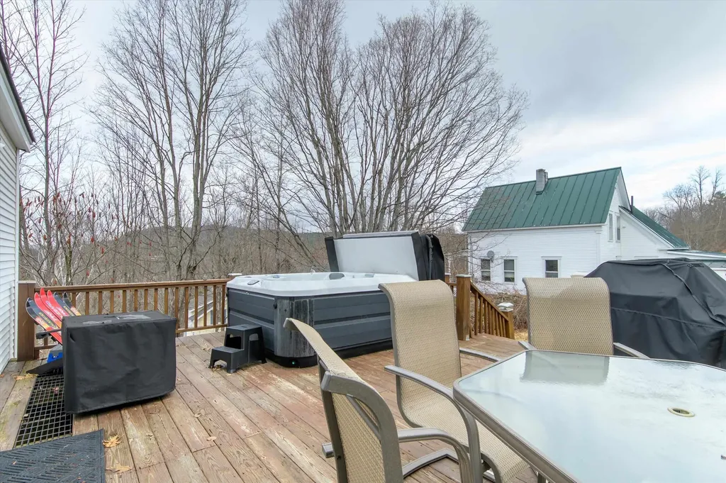 4 Twine Hill Road Ludlow VT 05149