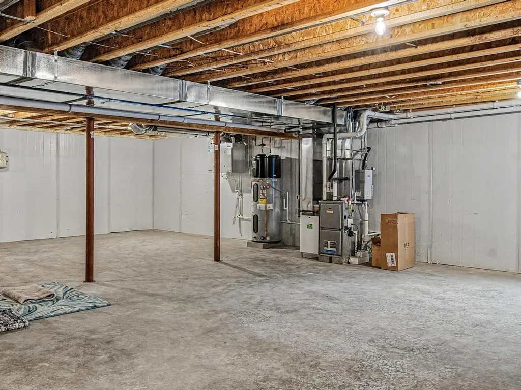 262 Midland Avenue South Burlington VT 05403