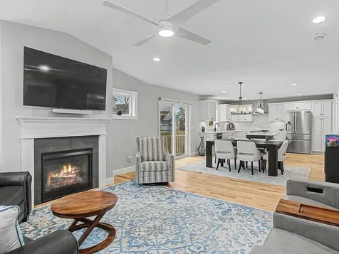 262 Midland Avenue South Burlington VT 05403