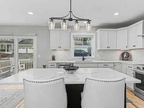 262 Midland Avenue South Burlington VT 05403