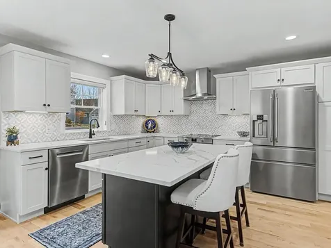 262 Midland Avenue South Burlington VT 05403